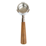 نمای روبروی پرتافیلتر ۵۱ میلیمتری با دسته چوبی