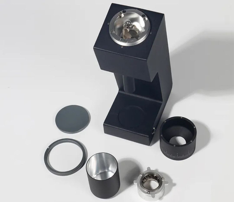 آسیاب برقی مشکی با تنظیم درجه آسیاب