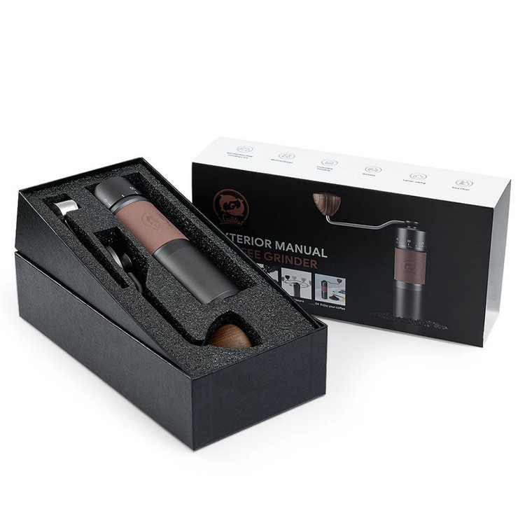 آسیاب دستی قهوه با بدنه فلزی ، روکش چرمی قهوه ای